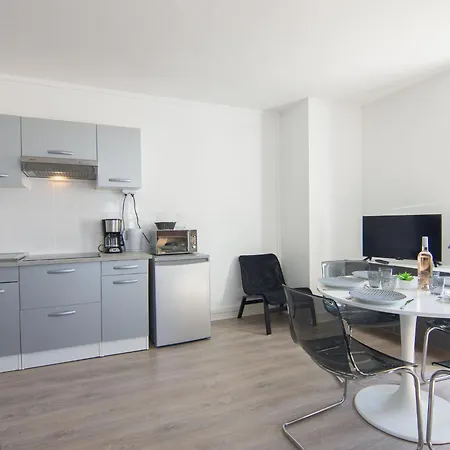 Apartmán Le Petit Robinson-8 By Interhome